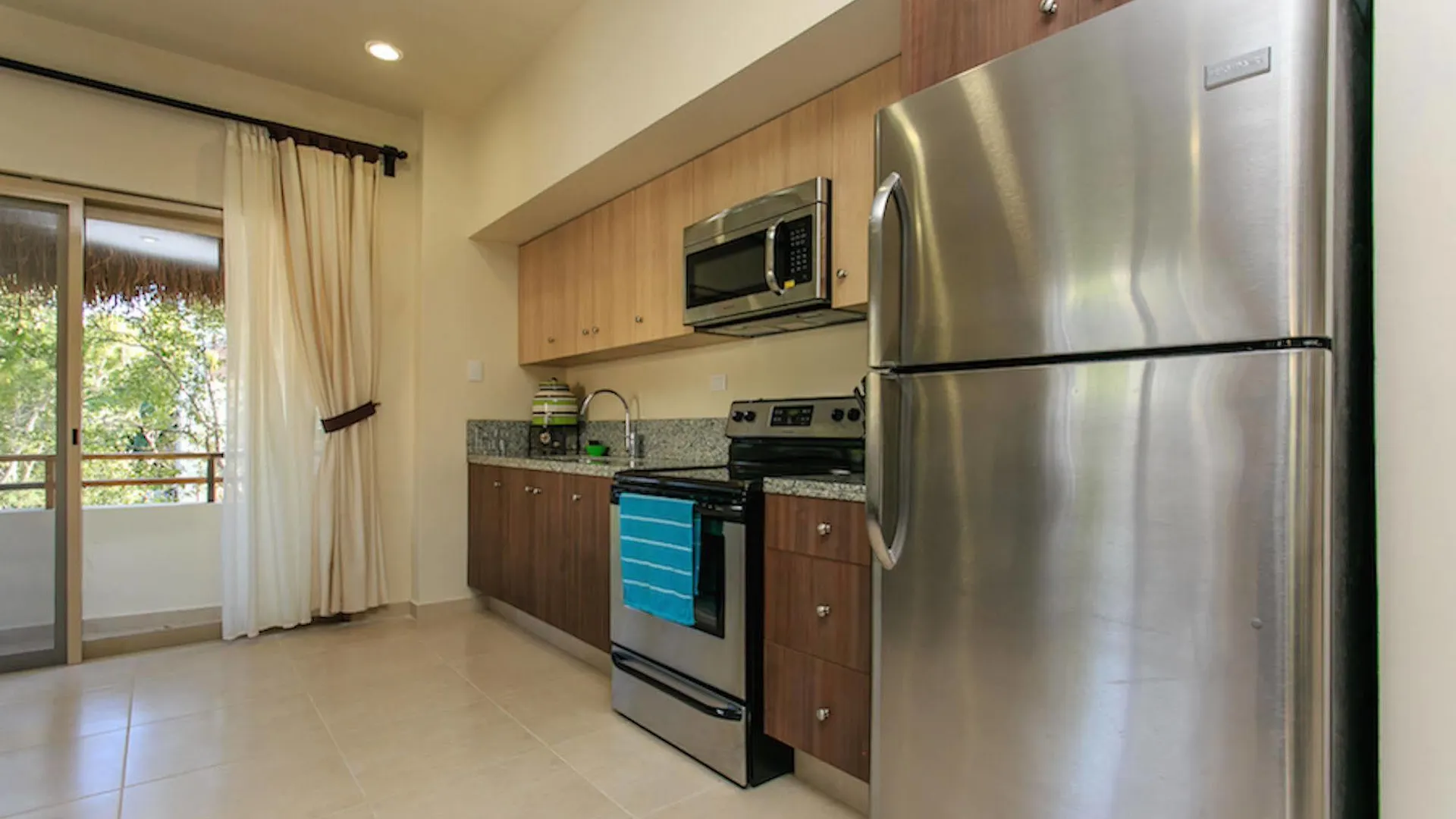 Condos Perfectly Situated Between The Beach & Tulum Town By Stella Rentals 3*,  墨西哥