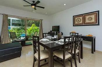 Condos Perfectly Situated Between The Beach & Tulum Town By Stella Rentals Hotel