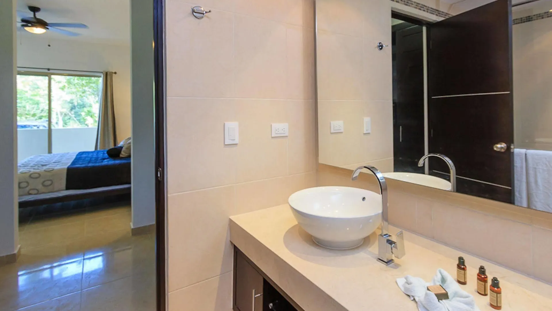 Hotel Condos Perfectly Situated Between The Beach & Tulum Town By Stella Rentals